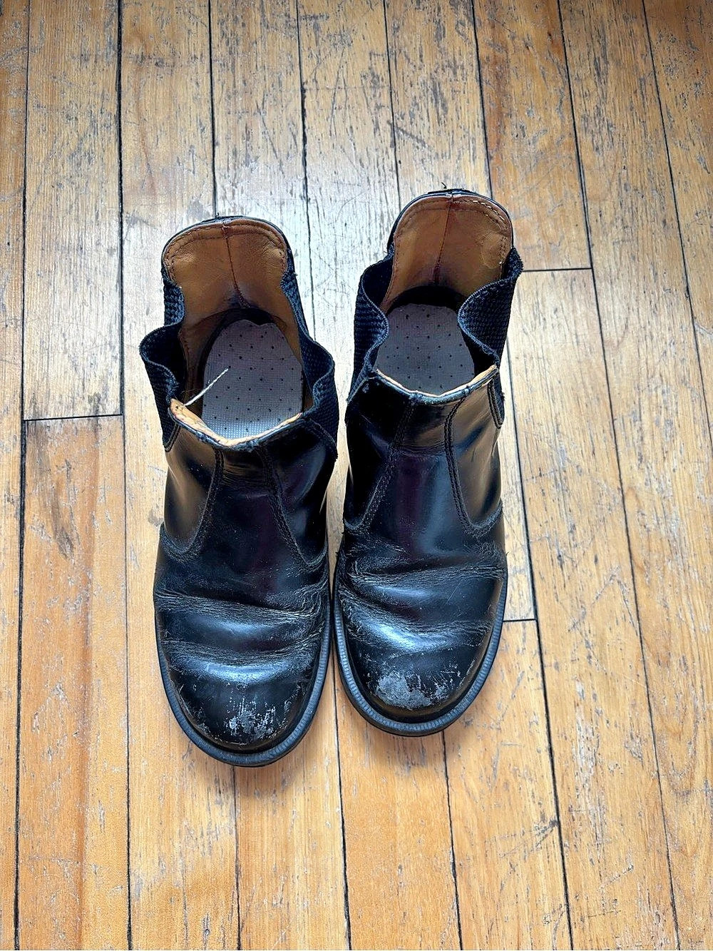 Dr. Martens 2976 Chelsea Boots Black Ankle Boots
